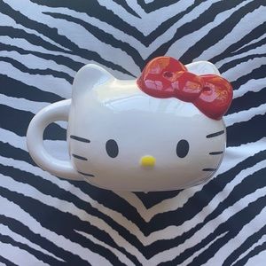 Hello kitty mug
